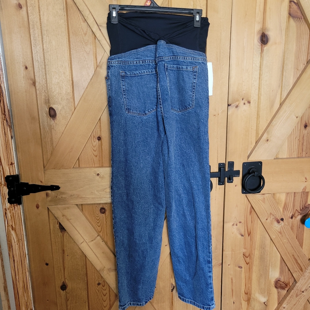 Ingrid & Isabel High-Rise Maternity Jeans in Blue with Black Waist Panel - Picture 5 of 7